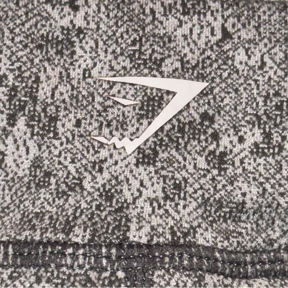 Gymshark and Victoria’s Secret Victoria Sport Total Knockout Leggings Size Small - Picture 7 of 15